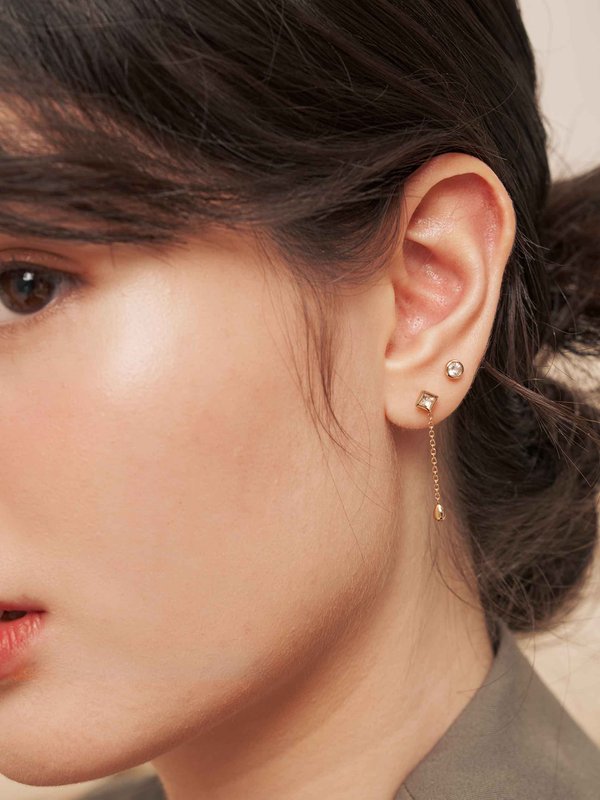 Sadie Drop Earrings - White Topaz in Champagne Gold
