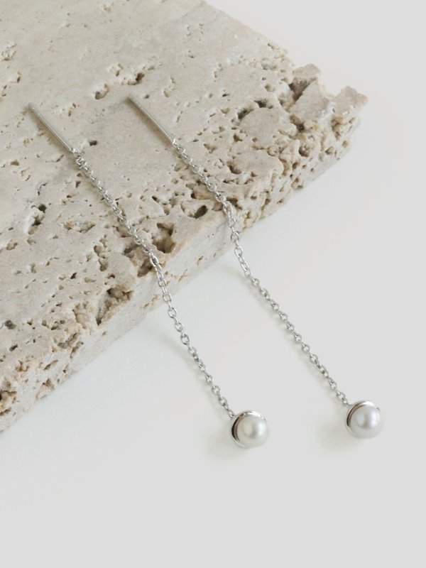 Diane Ear Threader - Freshwater Pearl in Silver