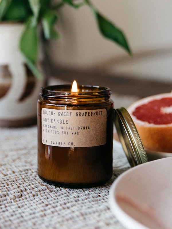 P.F Candle - Sweet Grapefruit